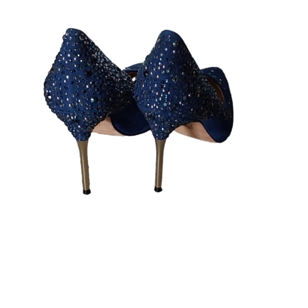 VERO CUOIO VC SIGNATURE PAOLA TWILIGHT BLUE EMBELLISHED SUEDE PUMP